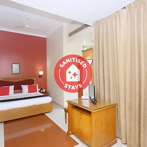Hotel Capital O 45944 Club 7, Tiruvalla